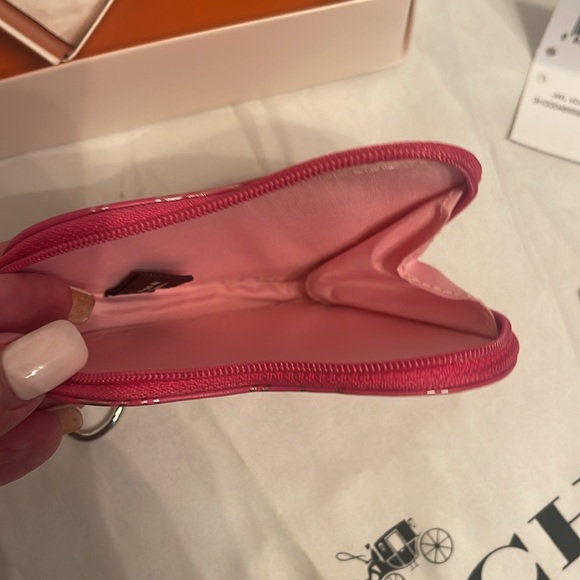 Coach Vintage Pink Heart Coin Pouch - Picture 6 of 9